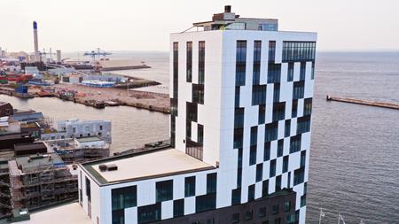 Bildkollage från Capgeminis hybridkontor på World Trade Center Helsingborg i Oceanhamnen