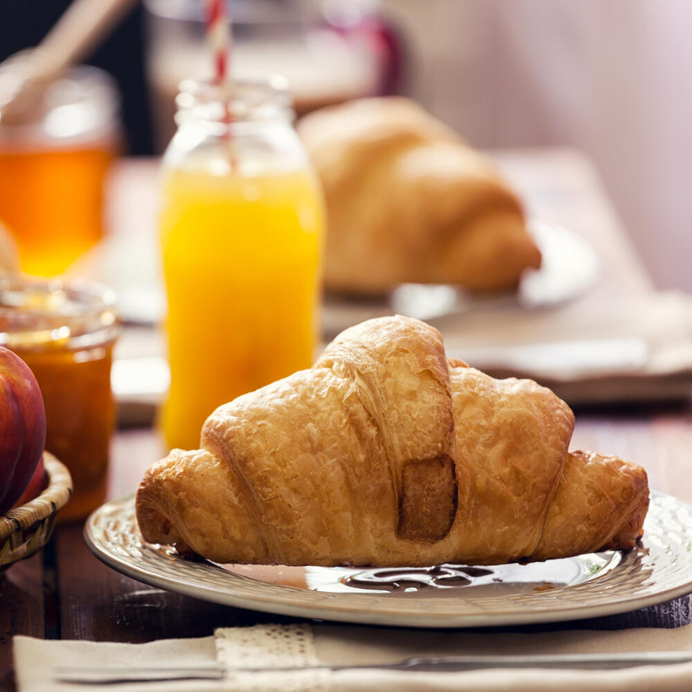 Croissanter och juice
